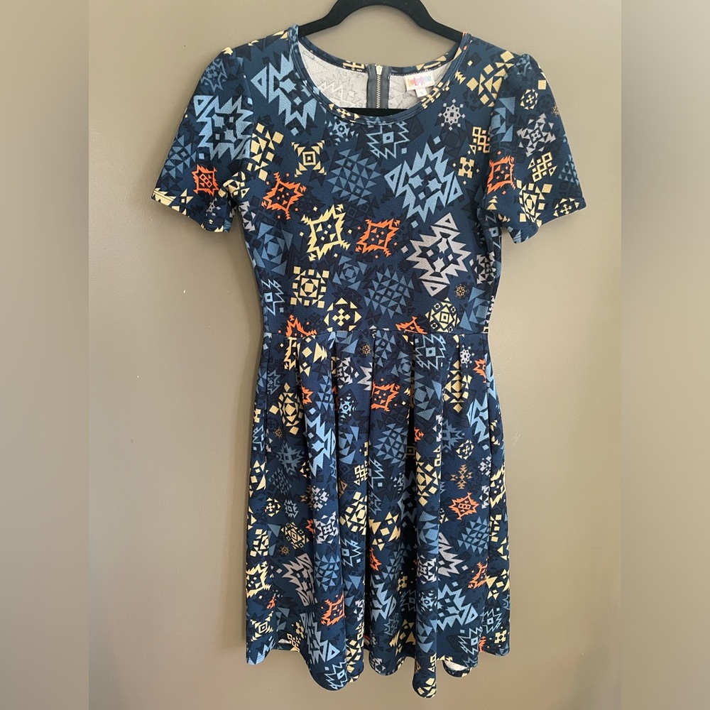 Lularoe Amelia knee length dress with pockets blue Aztec design size small
